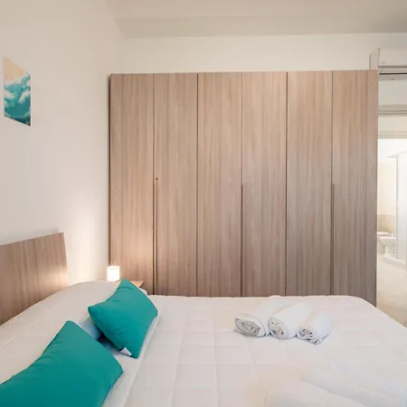 公寓式酒店 Icaro With A Beautiful Pool 4*