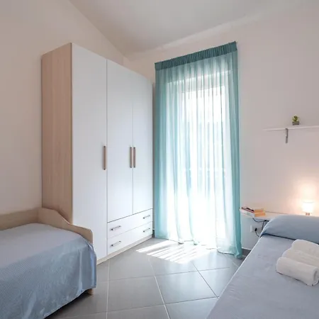 Icaro With A Beautiful Pool