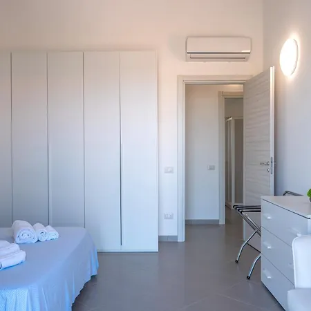 公寓式酒店 Icaro With A Beautiful Pool 4*