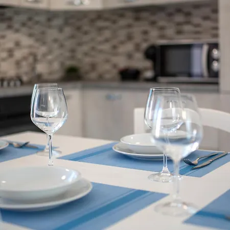 Apartahotel Icaro 4*