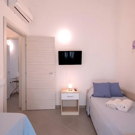 Icaro With A Beautiful Pool 4*