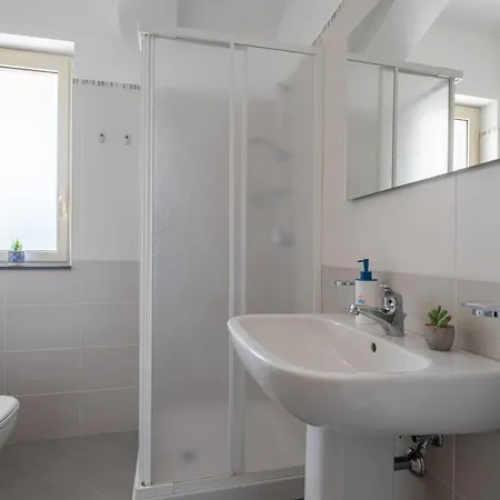 公寓式酒店 Icaro With A Beautiful Pool